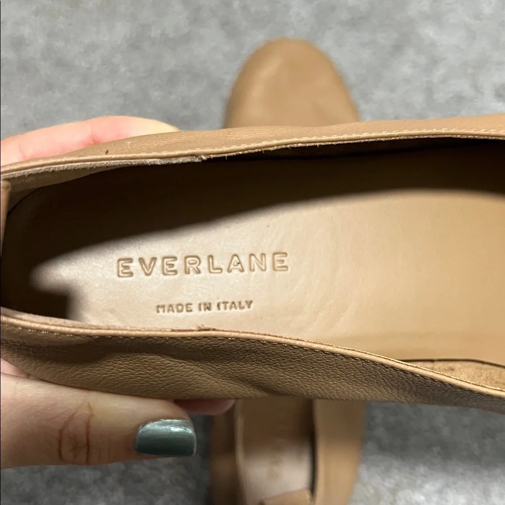 Everlane The Italian Leather Day Glove Flats in Tan-Brown size 10